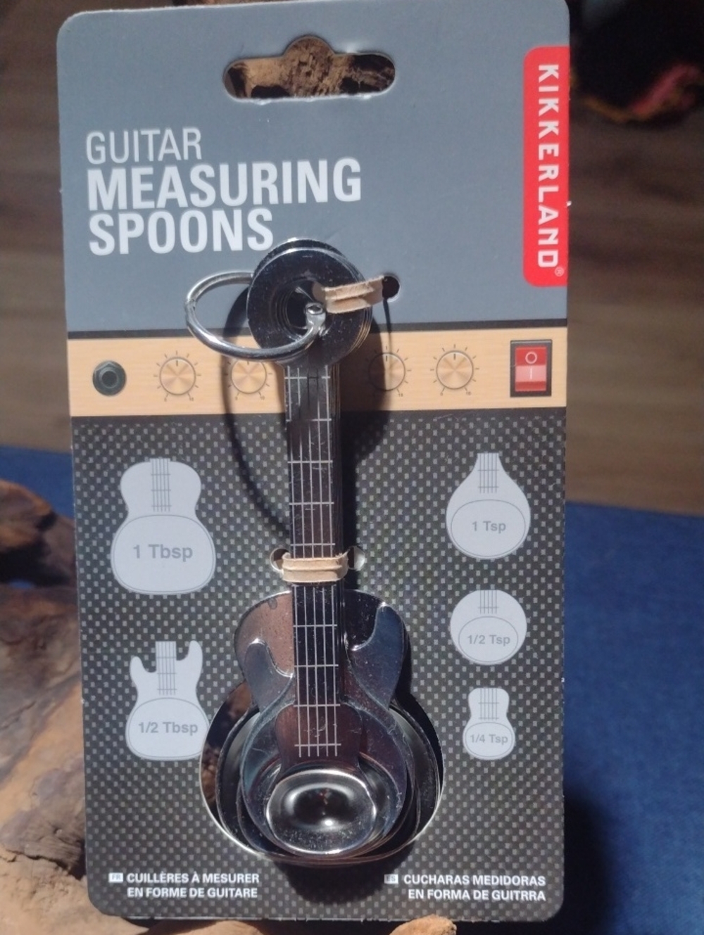 Kikkerland Silver Guitar Measuring Spoons Set
